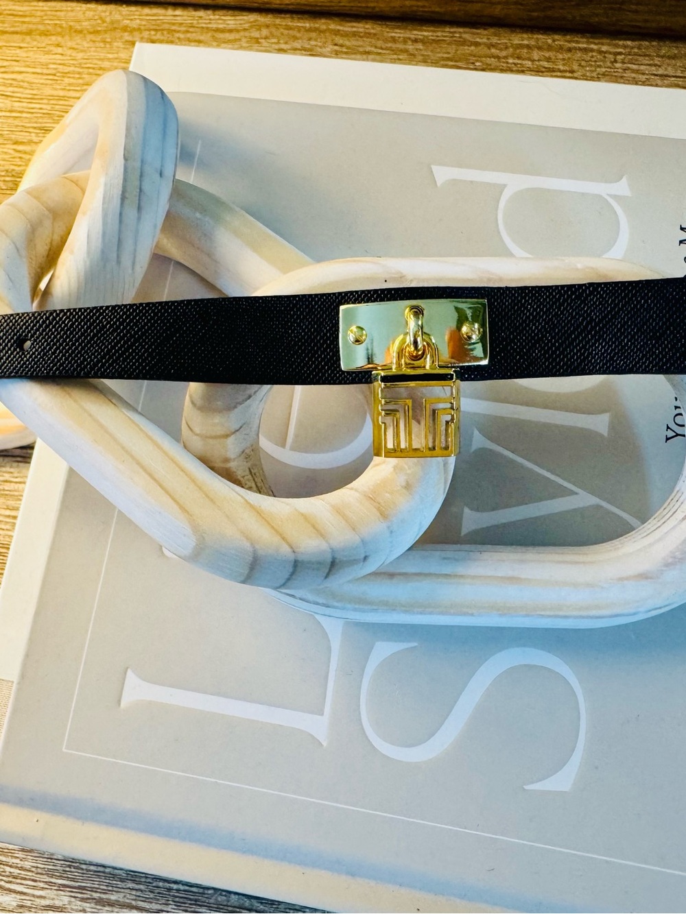 Authentic Tory Burch Black Textured Leather & Gold Logo Lock Bracelet - Picture 11 of 13